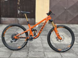 Pivot Cycles Firebird PRO X01