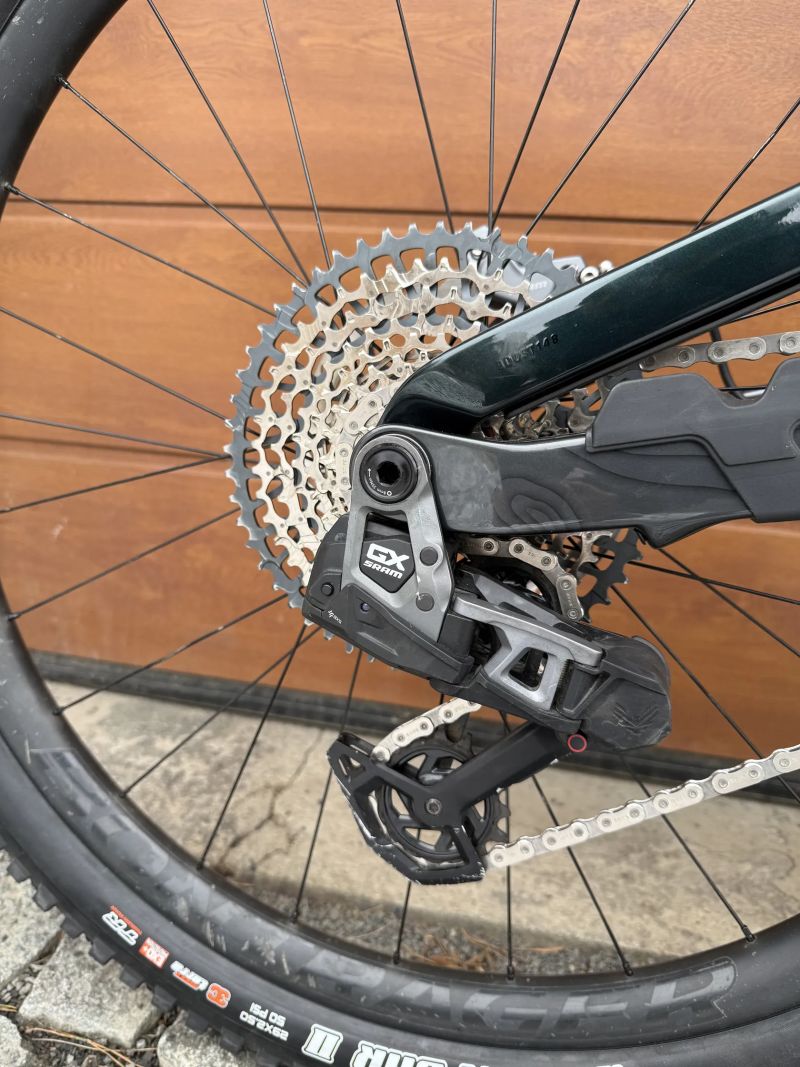 Trek Slash 9.8 GX AXS 29”