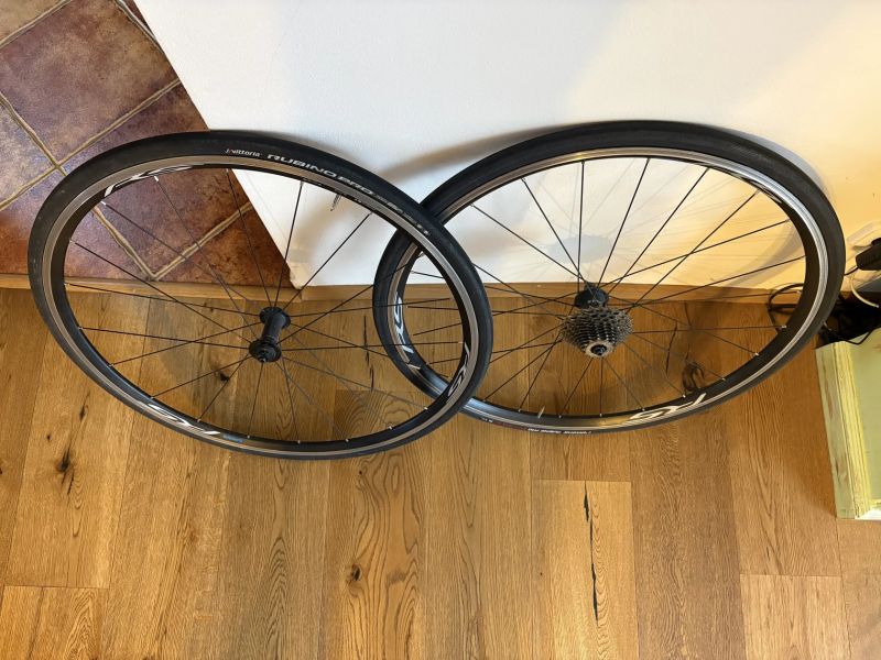 🌪️ EXTRÉMNÍ AERO RAKETA: Specialized Tarmac Expert Di2 + Zipp 404/1080