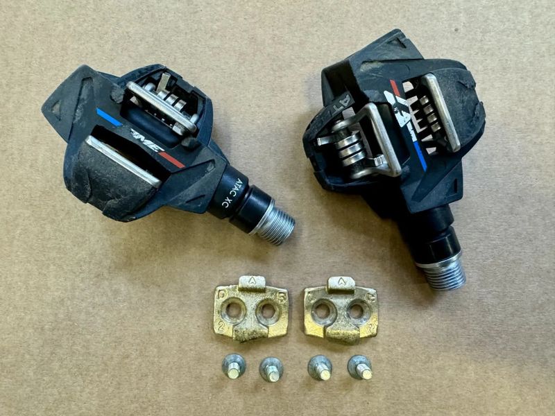 Pedály TIME ATAC XC 6 + zarážky