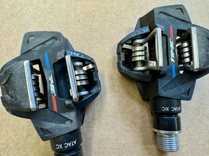 Pedály TIME ATAC XC 6 + zarážky