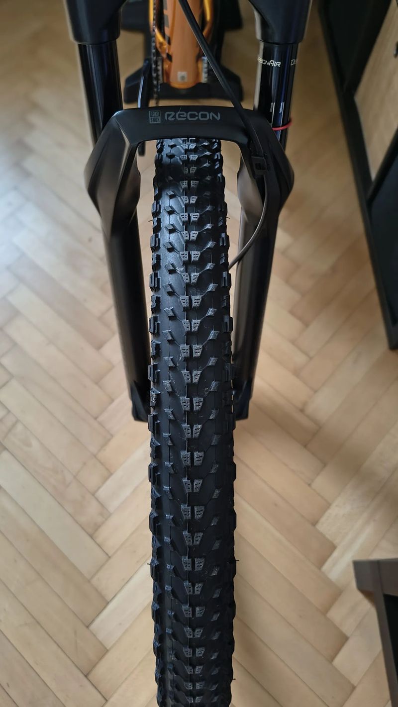 Trek X-Caliber 9 Factory Orange / vel.ML / XT 1x12 / teleskop