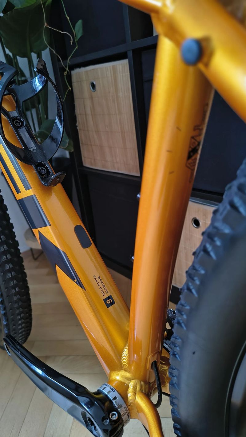 Trek X-Caliber 9 Factory Orange / vel.ML / XT 1x12 / teleskop