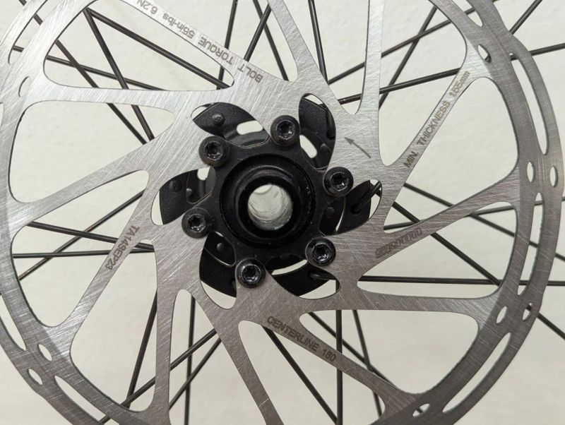 Specialized Boost standard 29 palcové kolesá šírka rafku 30mm