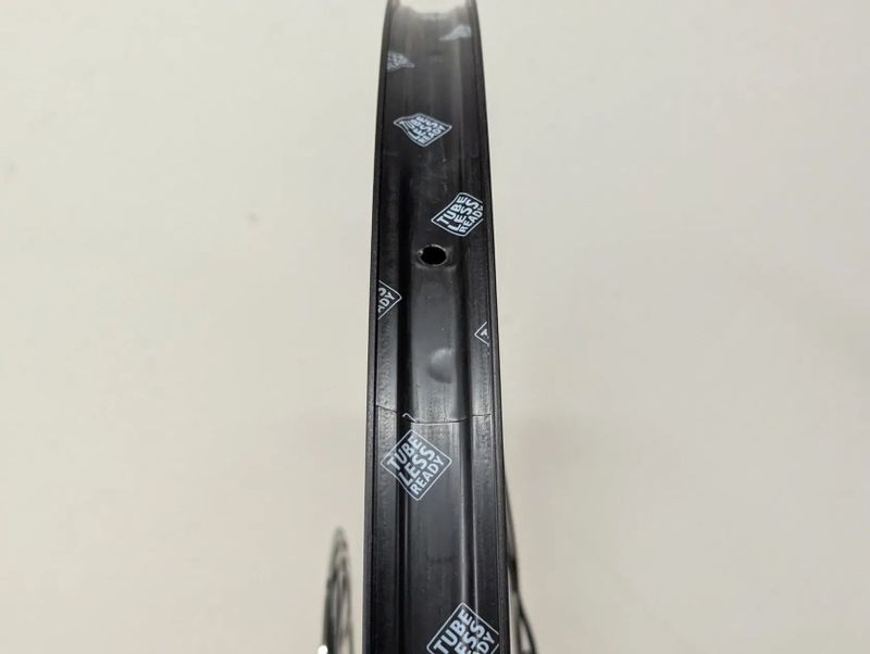 Specialized Boost standard 29 palcové kolesá šírka rafku 30mm