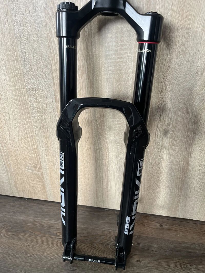 Rock Shox Lyrik Ultimate 160mm charger 3.1.