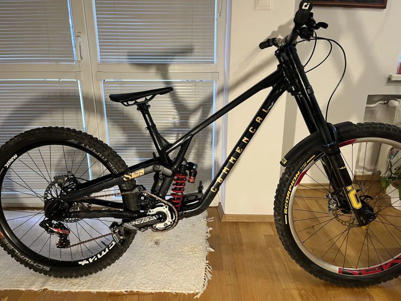Commencal Supreme v5 / vymena