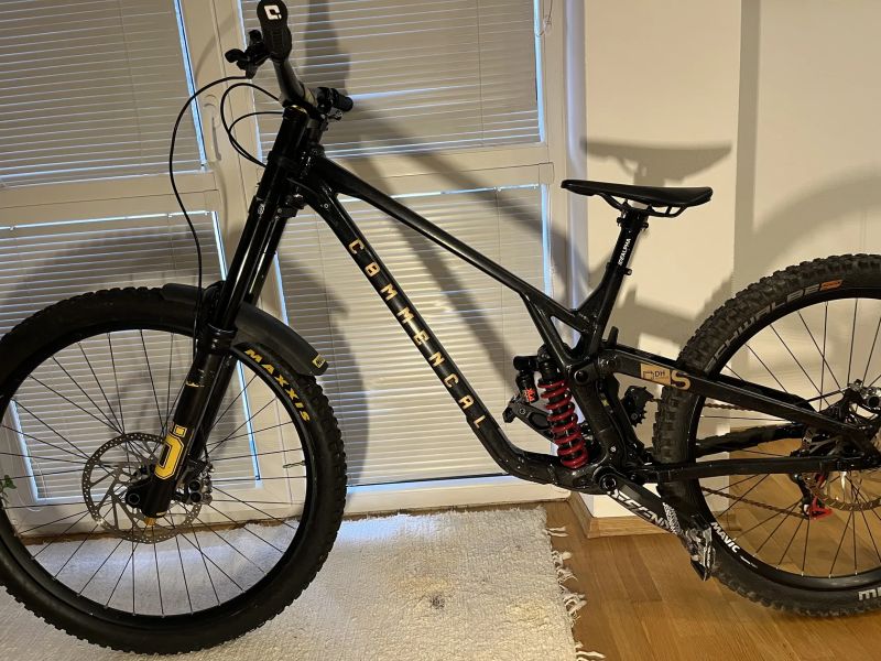Commencal Supreme v5 / vymena