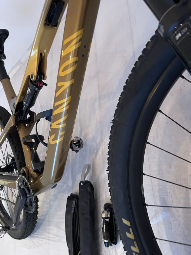 Canyon Canyon Lux Trail CF 7 XL