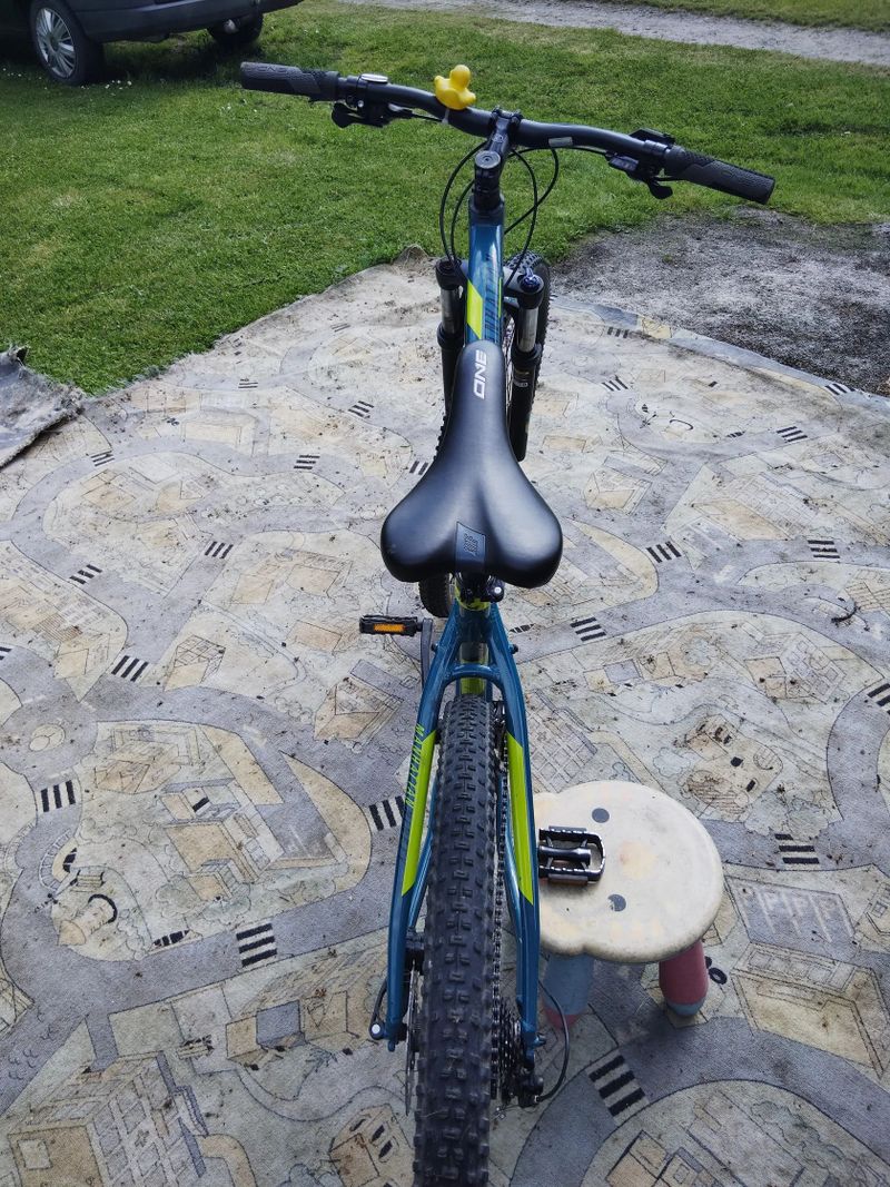 Rock Machine Manhattan 90-29