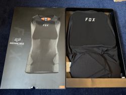 Chráničové triko - FOX Baseframe Pro SL