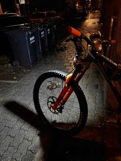 VÝMĚNA POZOR ZMENA Commencal Meta AM 29