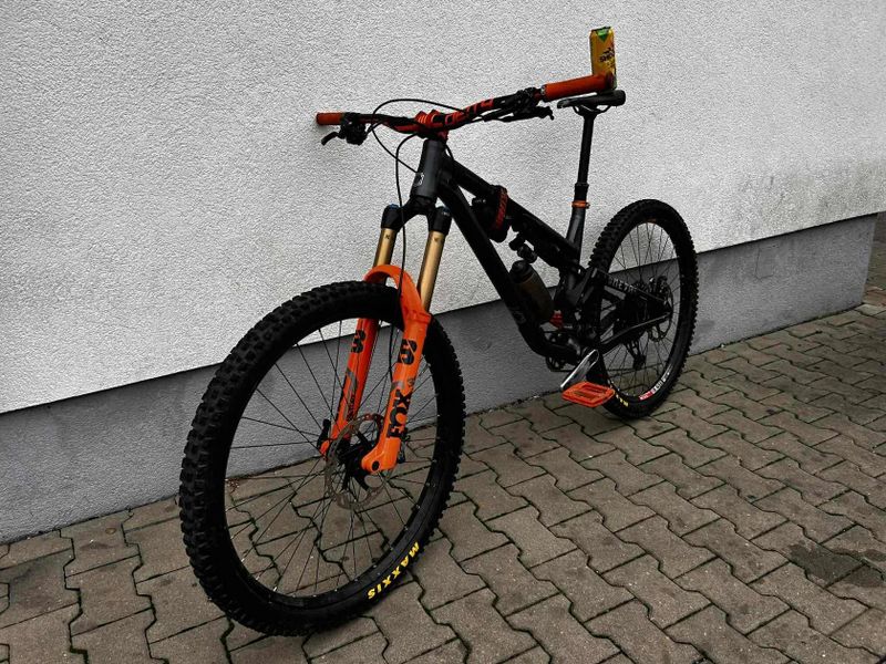 VÝMĚNA POZOR ZMENA Commencal Meta AM 29