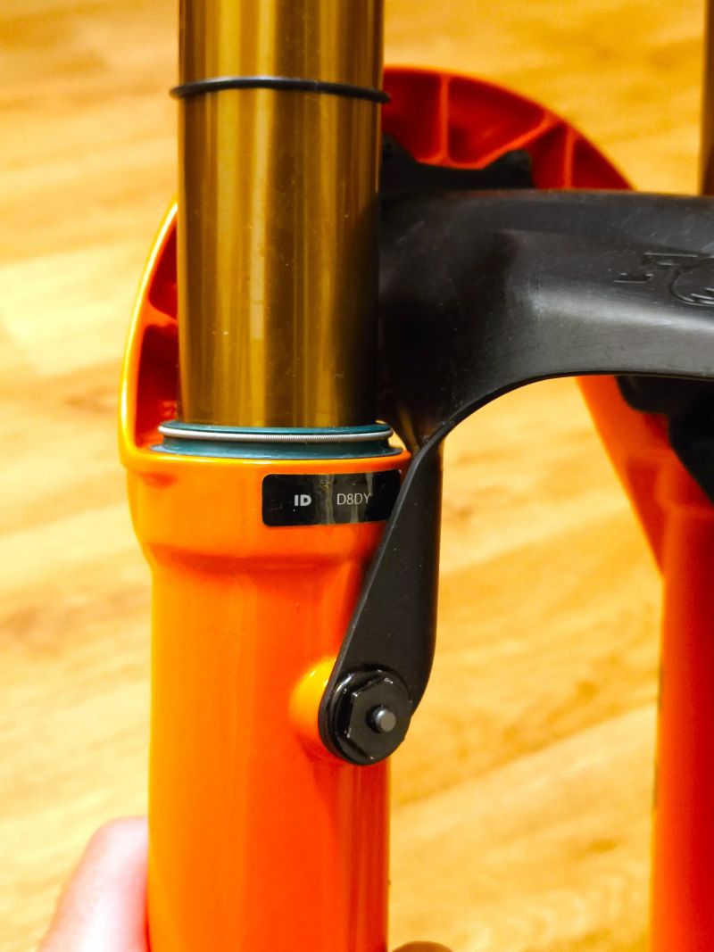 FOX 38 Factory Grip2 29", zdvih 160 mm, kashima TOP STAV