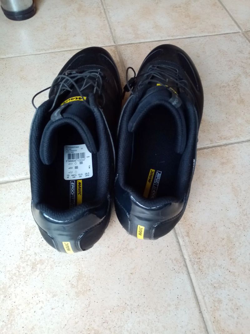 3x Tretry: Mavic Crossmax (MTB), Diadora Fast, Sport - sil. i MTB, vel. 44