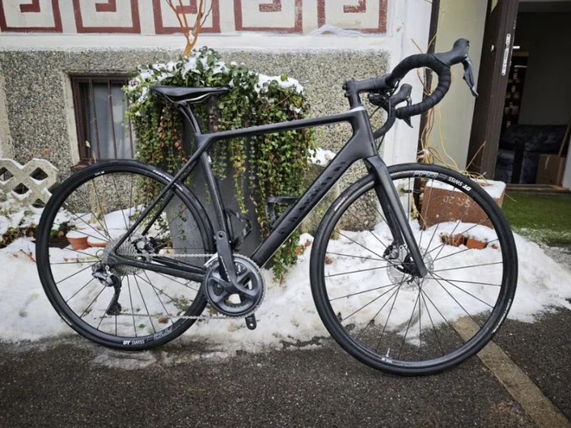 Canyon Endurace CF SL Disc 8.0 Di2 Wattmetr 4iiii r.v.2020