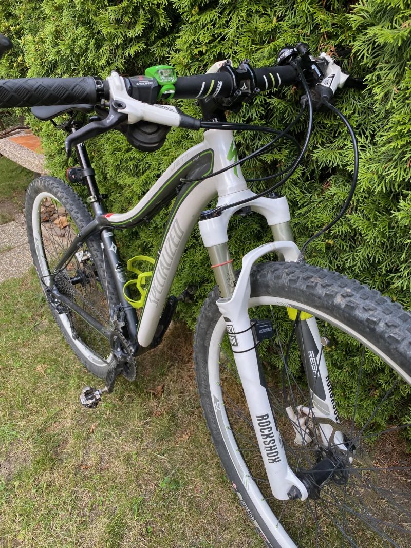 Specialized Jett Expert 29 šedá/bílá/zelená