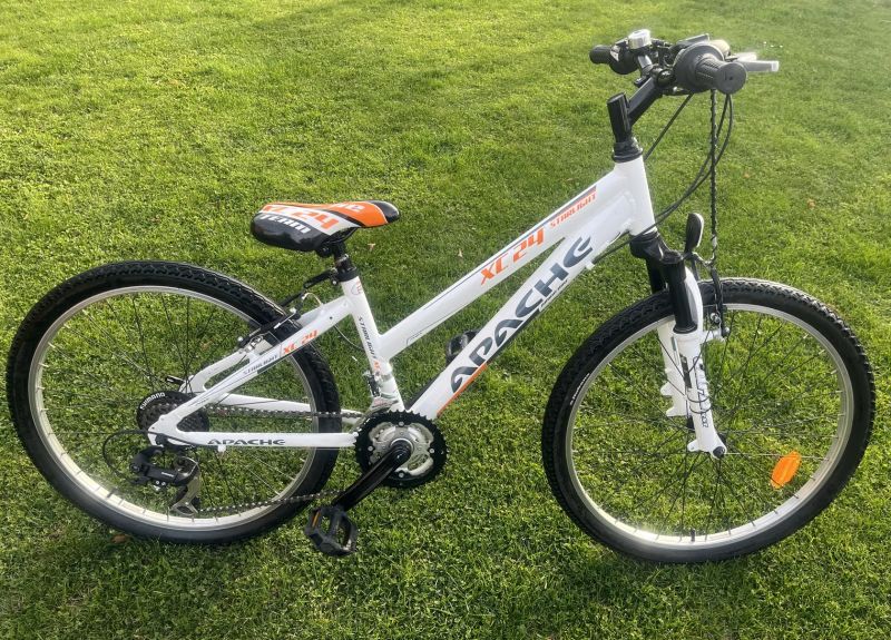 Apache starlight XC 24