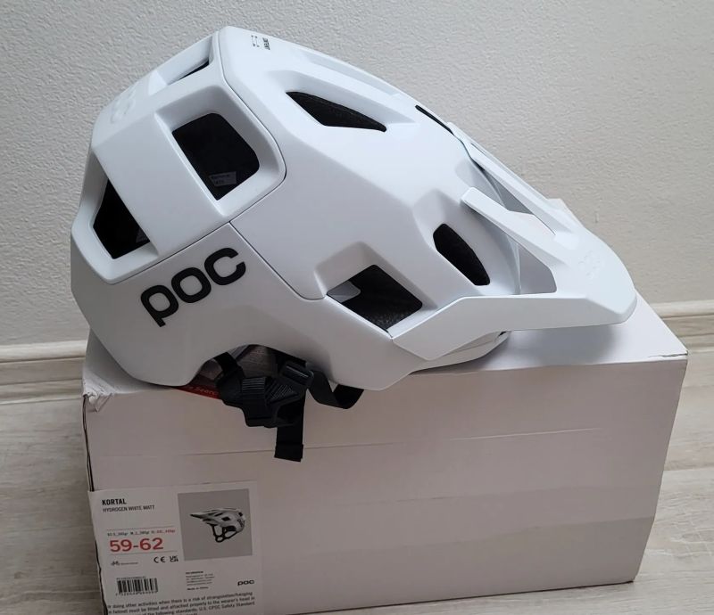 Nová helma POC Kortal vel. 59-62