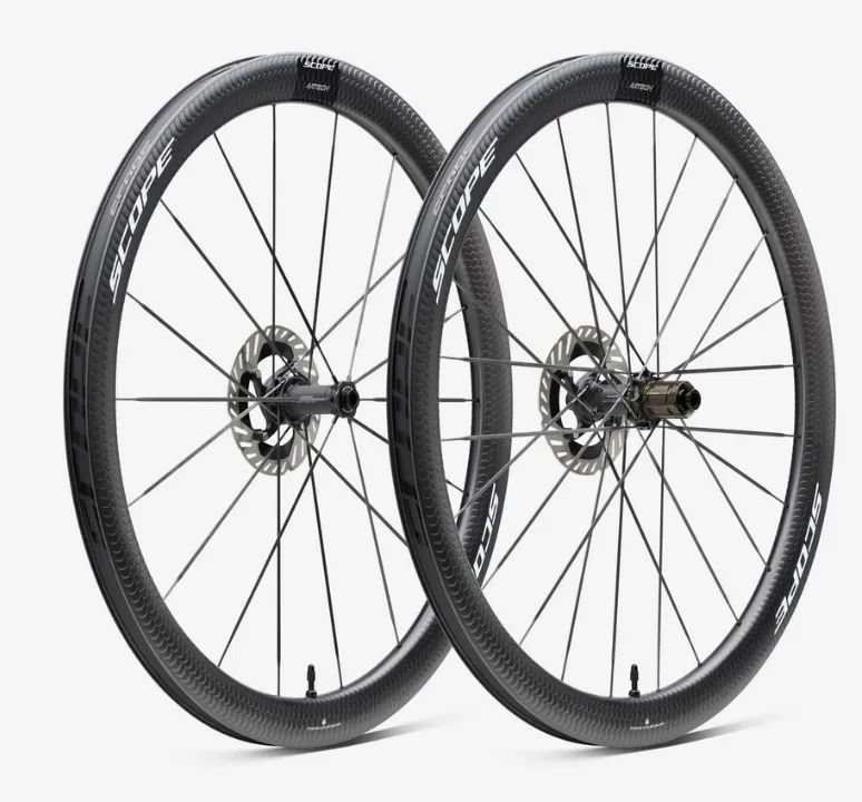 Silniční karbonová kola Scope Artech 4 - 1 100 gramů!