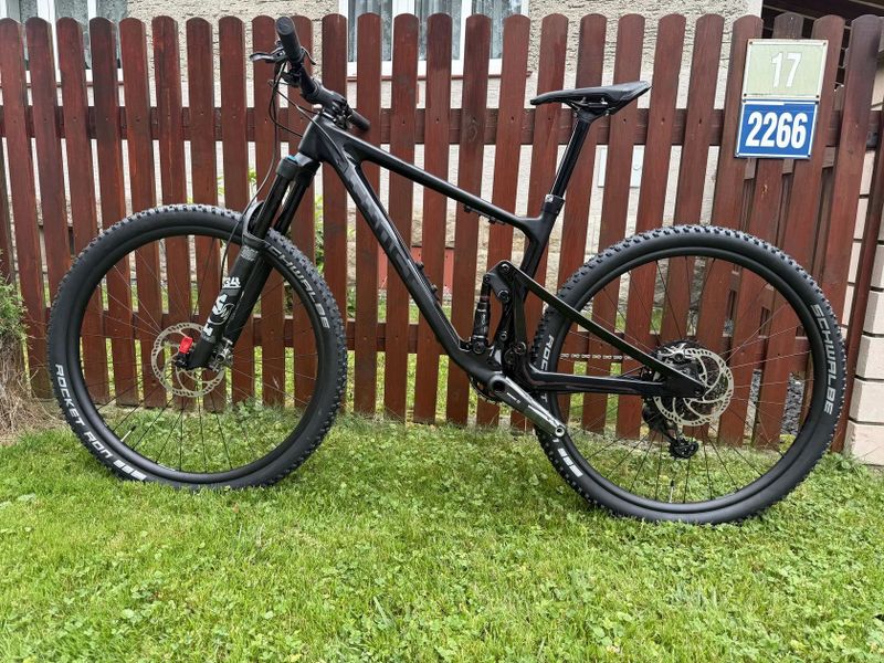 Ghost Lector FS PRO, vel. S, model 2025, super výbava za 50 % ceny