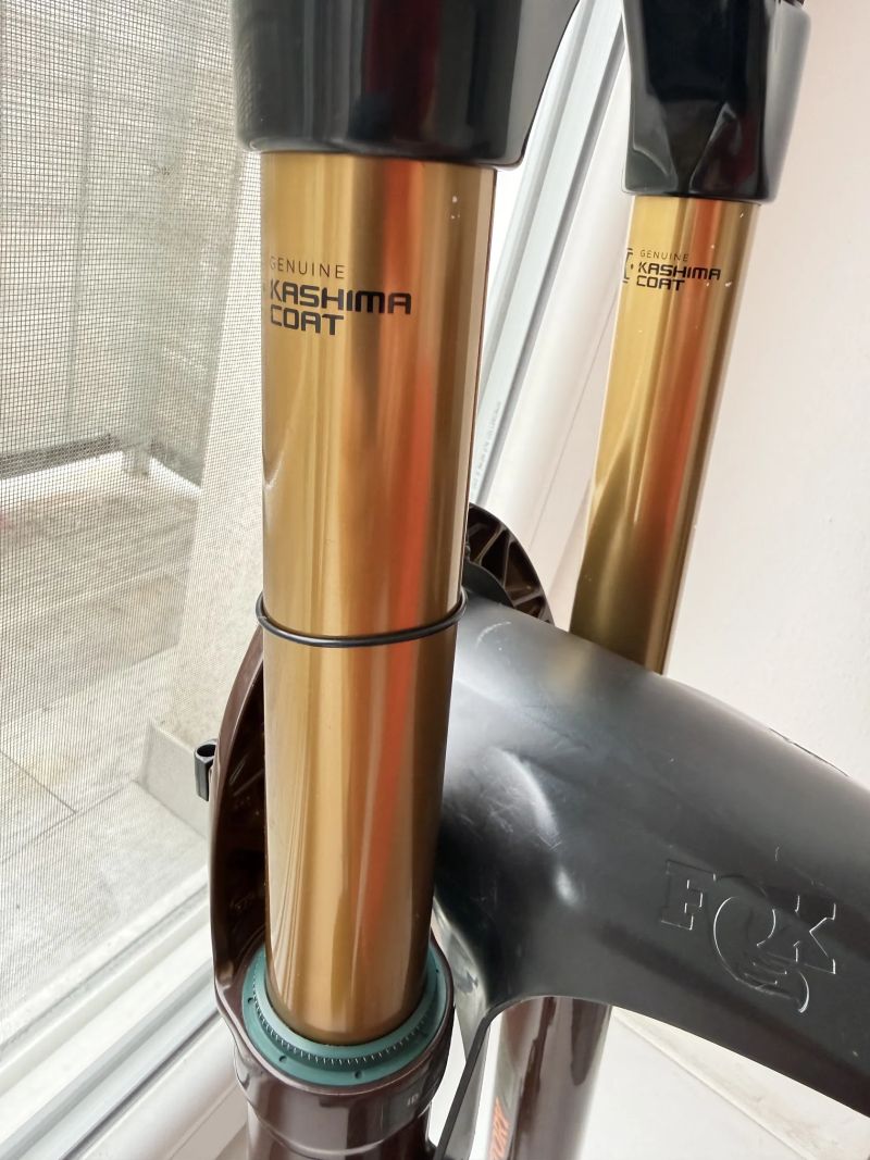 Vidlice Fox 36 Factory Grip2 - limitovaná edice barva Rootbeer (hnědá metalíza)