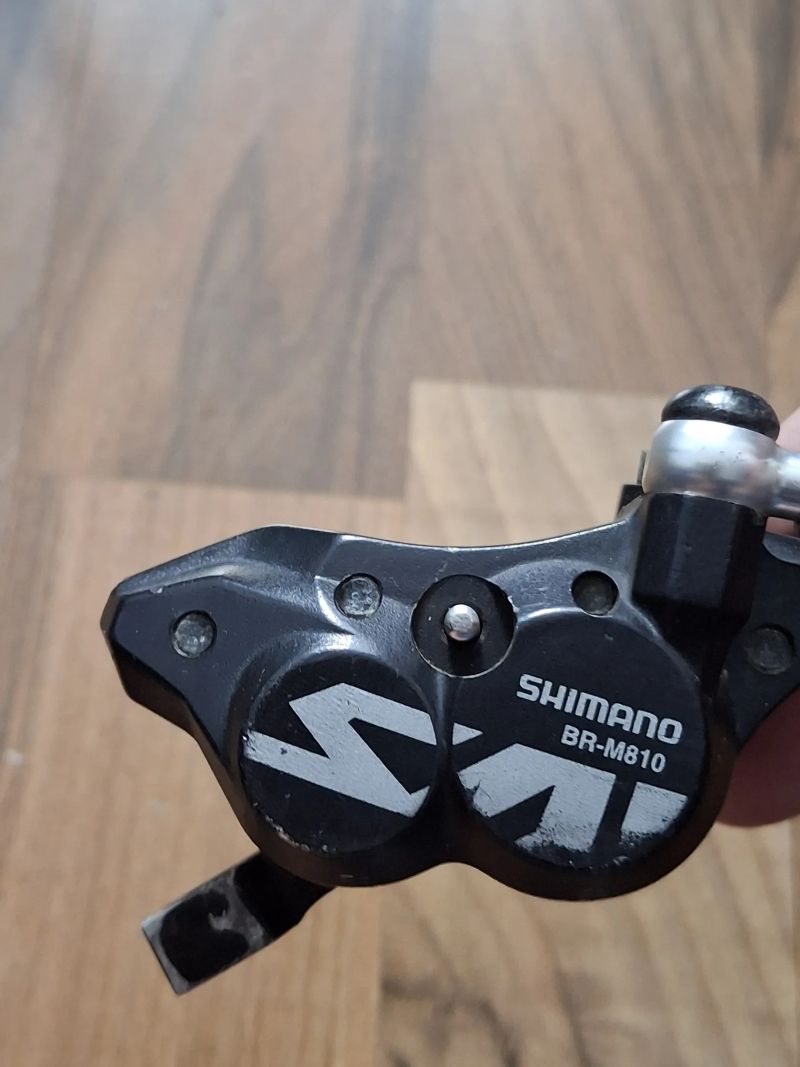 Pár hydraulických brzd Shimano Saint - 4 písty