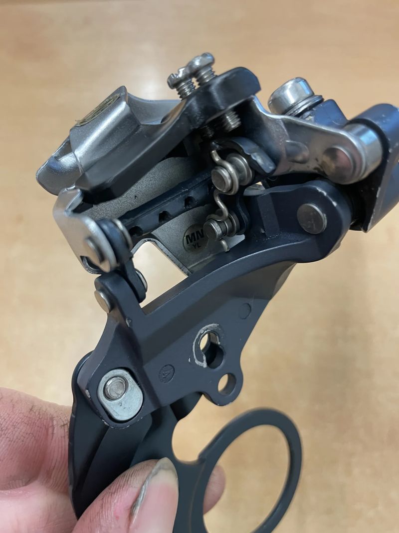 Přesmykač Shimano Deore LX