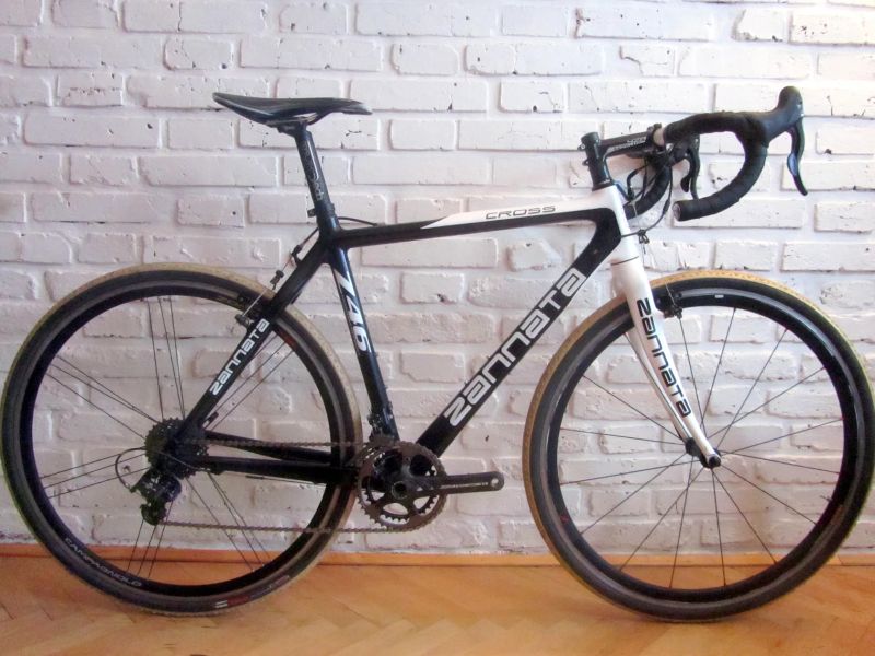ZANNATA CROSS na Campagnolo CHORUS, 56 cm. 1ROK ZÁRUKA