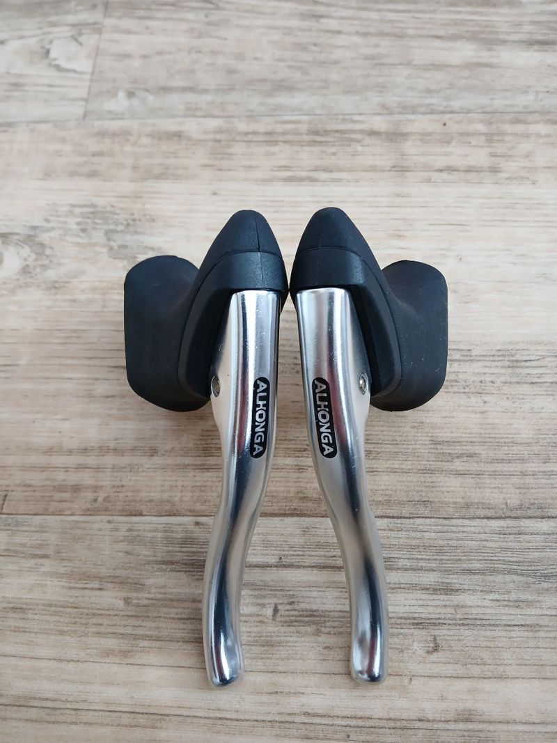 Silniční brzdové páky Alhonga