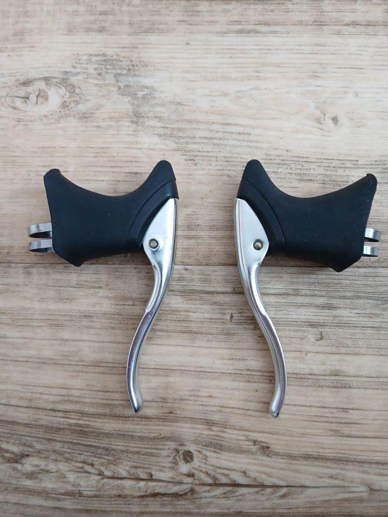 Silniční brzdové páky Alhonga