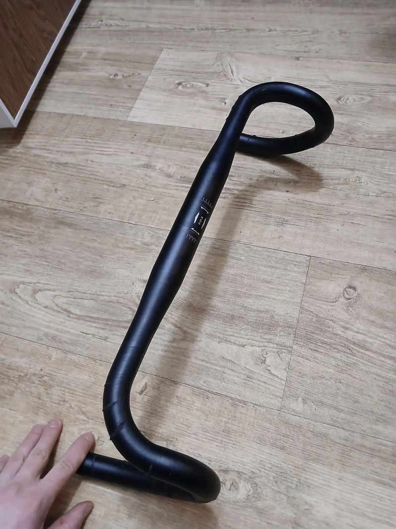 Silniční/gravel řídítka 