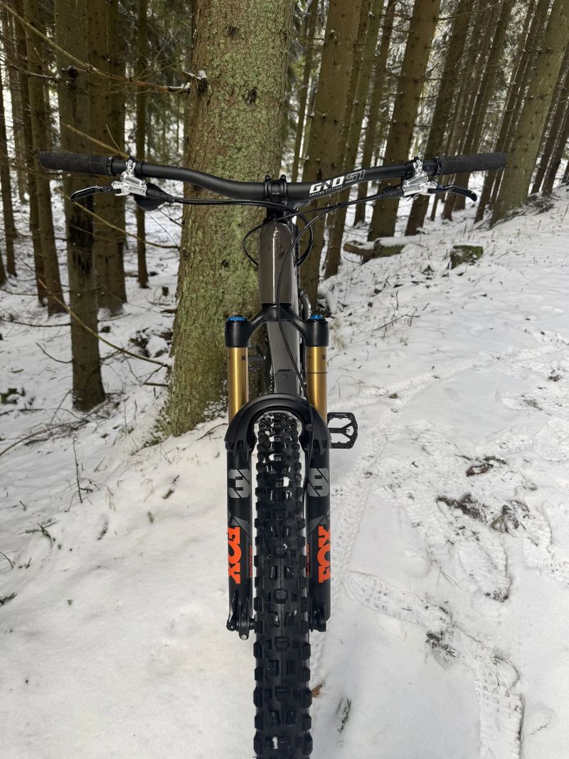 Ghost Riot AM CF FullParty , velikost L 