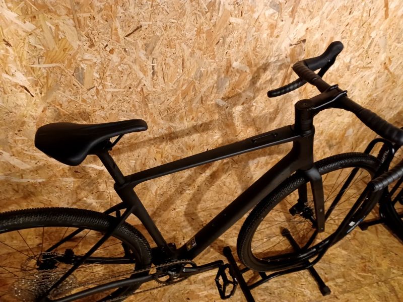 Cube NUROAD C:62 One Blackline 2026, velikost rámu L 