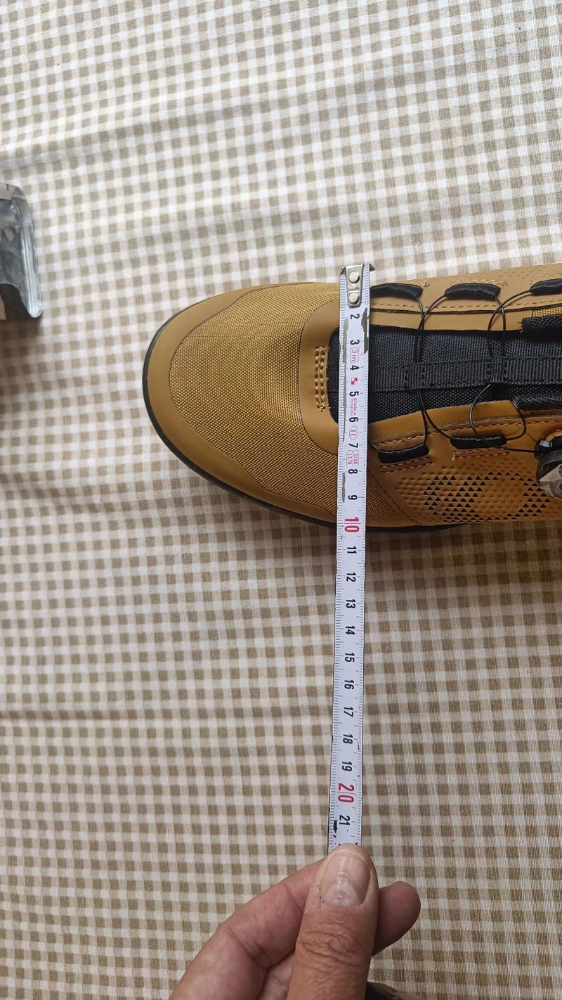 Prodám SPD tretry Pearl Izumi X-Alp Launch BOA