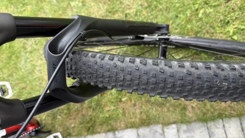 Giant XTC SLR 29 2 - velmi zachovalé, malý nájezd