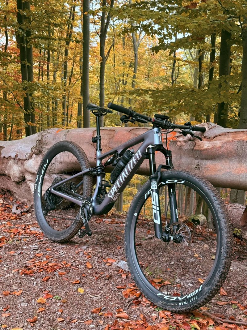 Specialized EPIC 8 PRO 2026