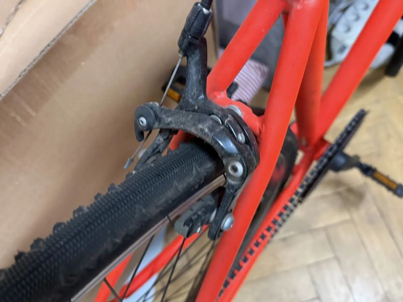 Elops Speed 500 – single speed / fixie, vel. L, 2× sada plášťů