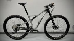 Cannondale Scalpel Carbon 3 Lefty Ocho+XT+ZTR Crest