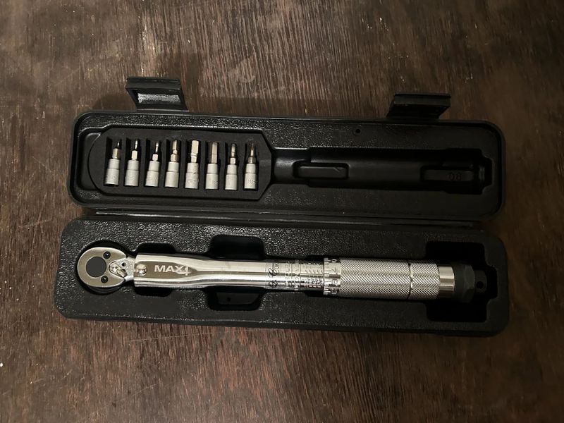 Max1 momentový klíč 