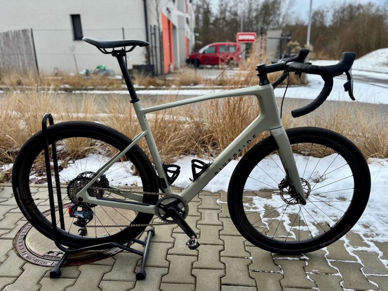 Gravel Van Rysel Riverside GCR, SRAM Force AXS, Karbonova kola Reynolds ATR, Vel. XL