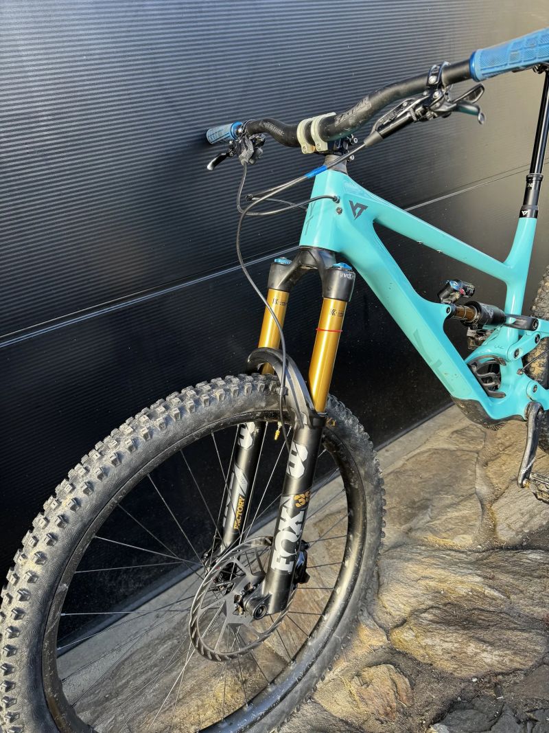YT Industries Capra CORE 4