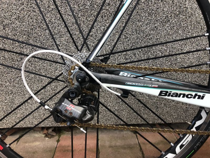 Bianchi Oltre XR 2 Super Leggera