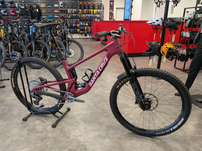 Santa Cruz Hightower R Kit velikost L