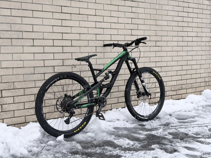 YT Industries Capra AL Comp 2, vel. L, roku 2016