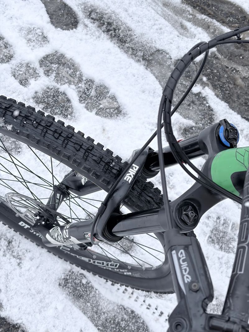 YT Industries Capra AL Comp 2, vel. L, roku 2016