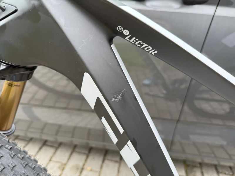 Ghost Lector World Cup, vel. M, model 2025, top výbava za 50 % ceny