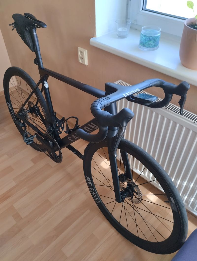 Canyon Ultimate CF SLX 8 Di2