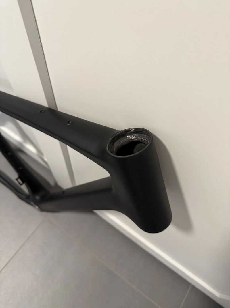 Nový rámový set Carbonda CFR707 (vel. M) – bez čekání a cla