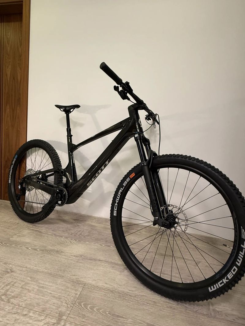 SCOTT Lumen e-Ride 910 